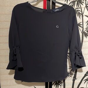 Chase Bank navy flounce top